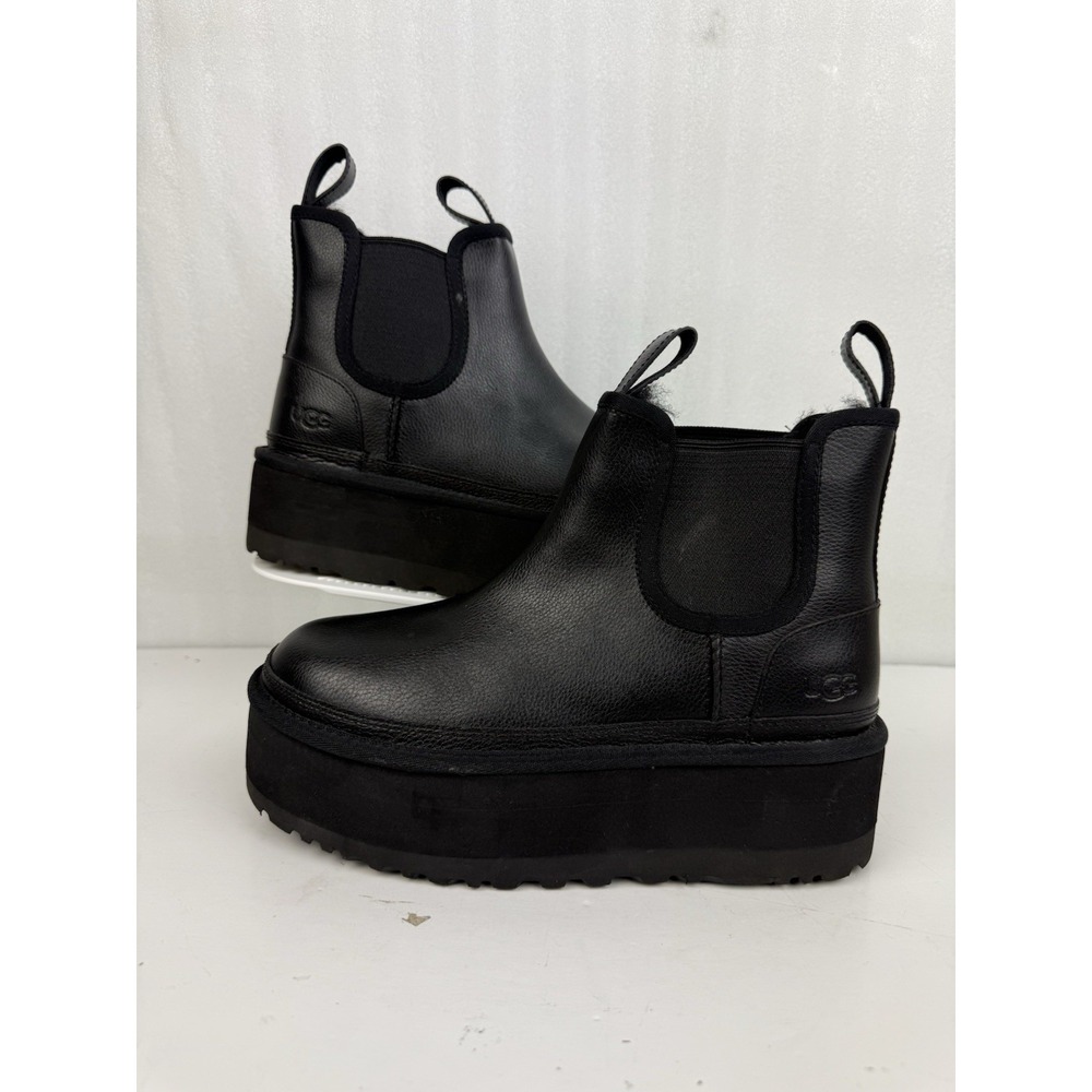 UGG Neumel Platform Chelsea Boots Leather Shearling Booties Black Size 7 Womens